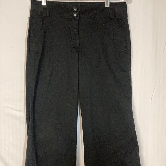 New York &Co. Sz4, Black khaki pants - Picture 1 of 8